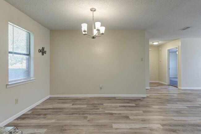 Building Photo - 3401 101st St