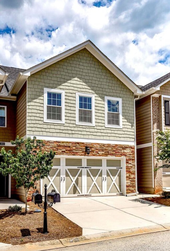 Building Photo - 2854 Jordan Oaks Ln