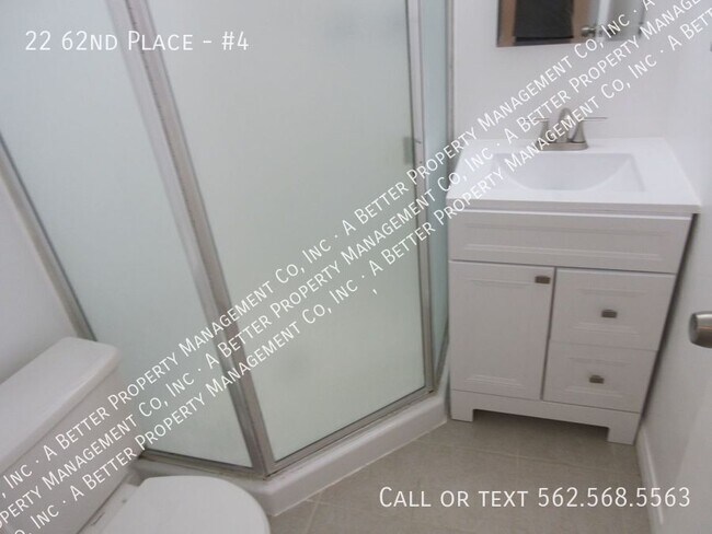 Building Photo - 22 62nd Pl