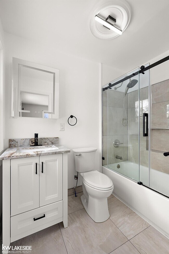 Building Photo - 7618 Sylvan St