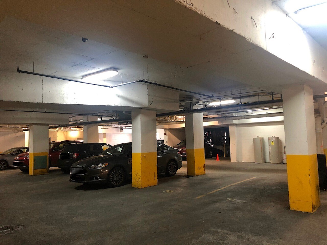 Building Photo - 4315 Park Ave