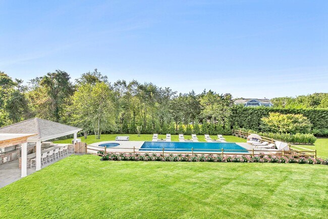 Building Photo - 173 Ferry Rd