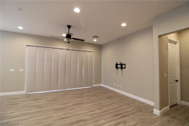 Building Photo - 593 Chromatic Chord Ct