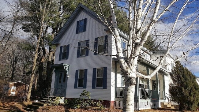Building Photo - 126 Sullivan St