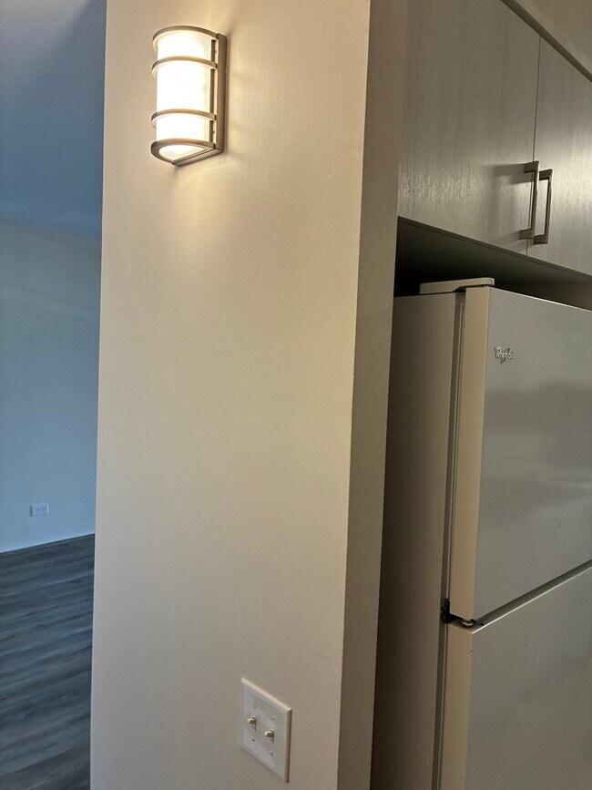 Building Photo - 1778 Ala Moana Blvd