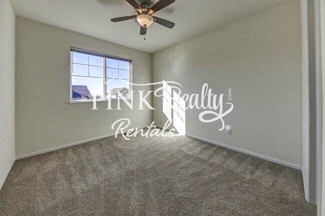 Building Photo - 7752 Blue Vail Way