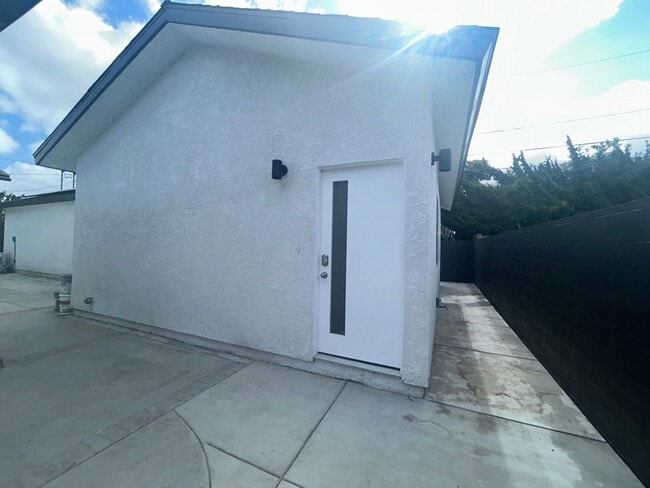Building Photo - Newly Built 3 Bed / 2 Bath House for Rent in Westminster