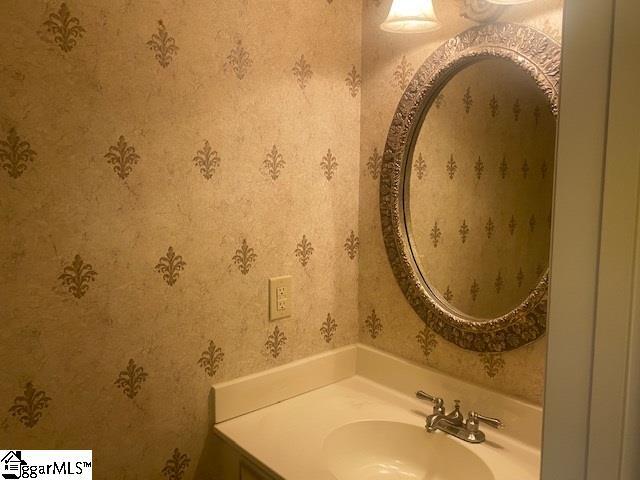 Building Photo - 803 Edwards Rd