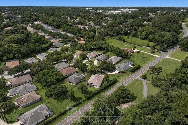Building Photo - 3 Bedroom Home in Ormond Lakes