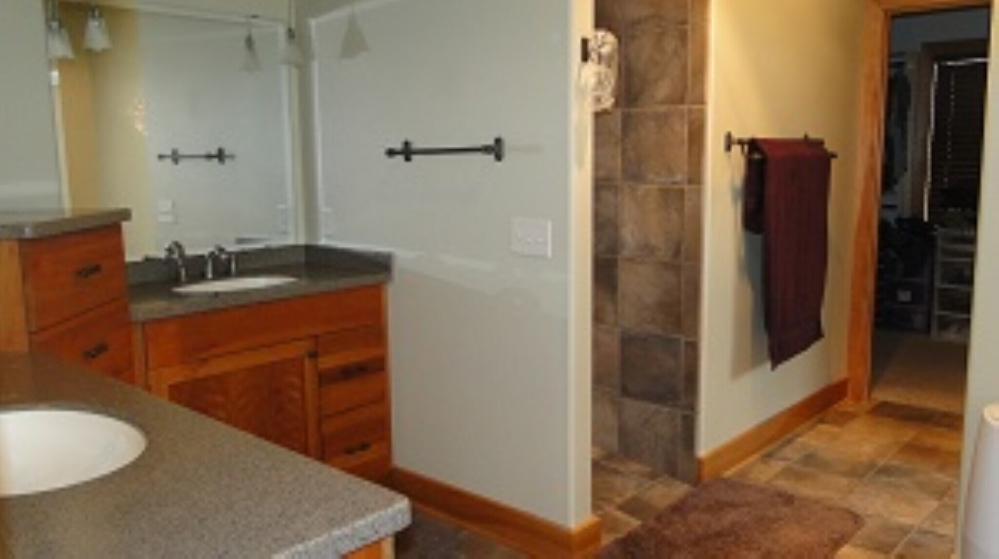 Building Photo - 3971 Swoboda Rd
