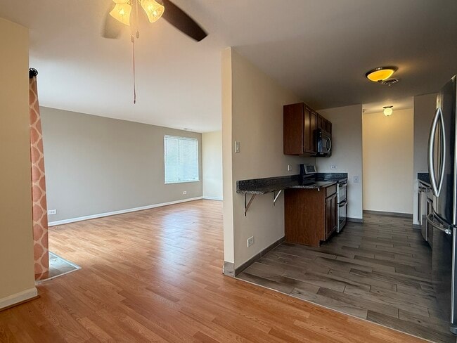 Building Photo - 425 Walnut Creek Rd