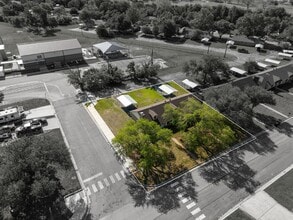 Building Photo - AVAILABLE NOW; APPLY AT OUR WEBSITE TODAY!!