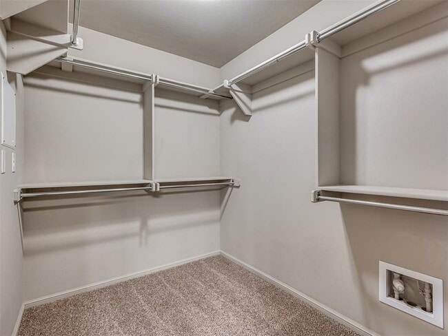 Building Photo - 17613 Nantucket Ave