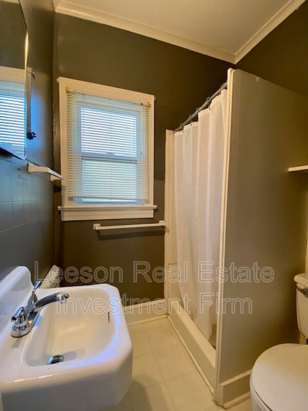 Building Photo - 3837 Maryland Ave