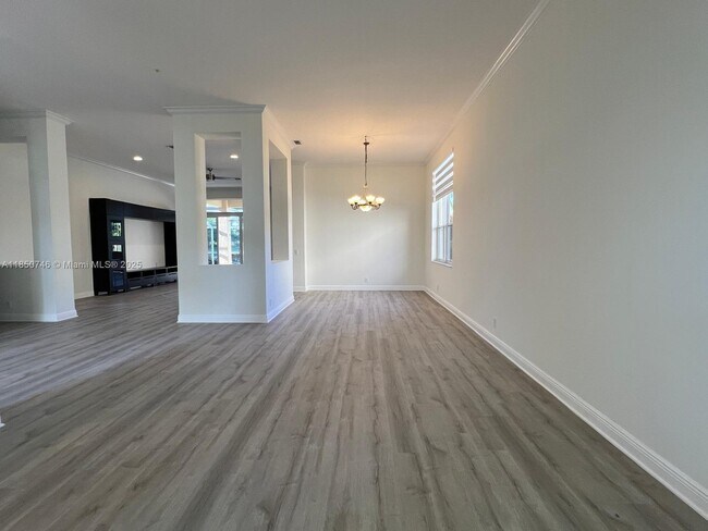 Building Photo - 2408 Deer Creek Rd
