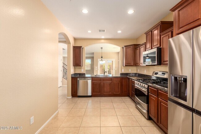 Building Photo - 3215 E Sports Dr