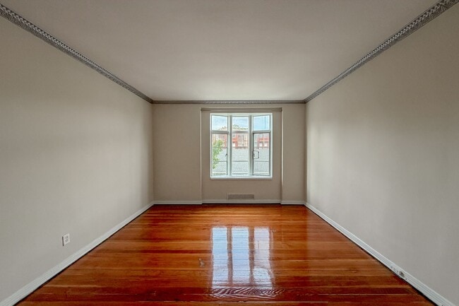 Building Photo - 1314 Hayworth Ave