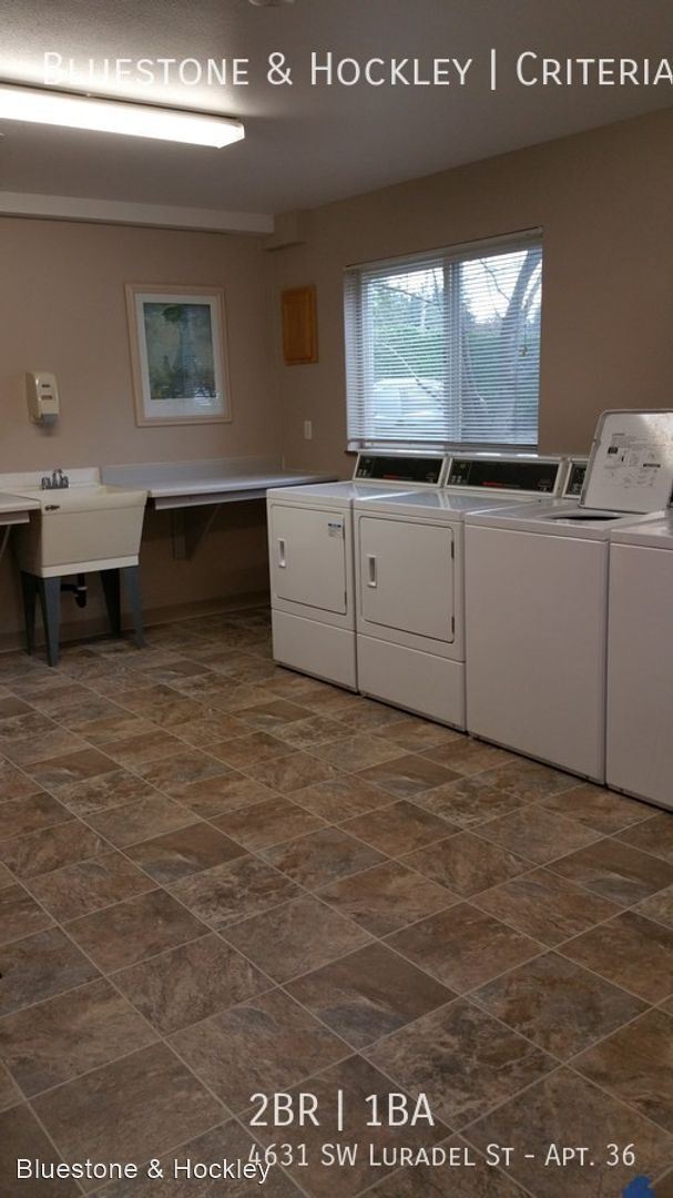 Building Photo - 2 br, 1 bath House - 4631 SW Luradel St, A...