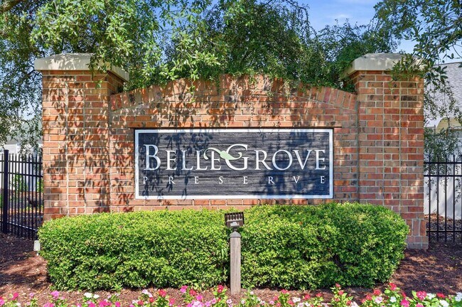 Building Photo - 914 Bur Oak Ct