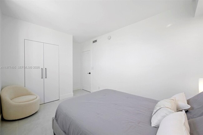 Building Photo - 19370 Collins Ave