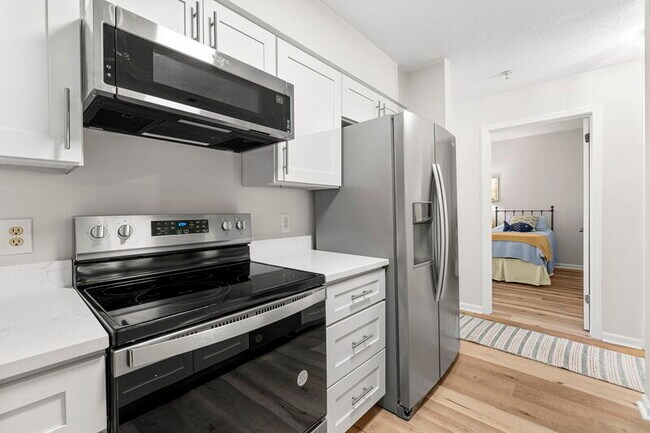 Building Photo - 200 Sandestin Ln