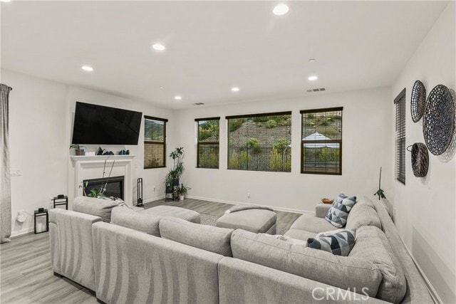 Building Photo - 25187 Golden Maple Dr