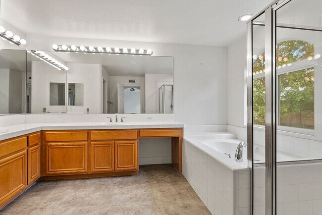 Building Photo - Stylishly Updated San Joaquin Hills Home w...