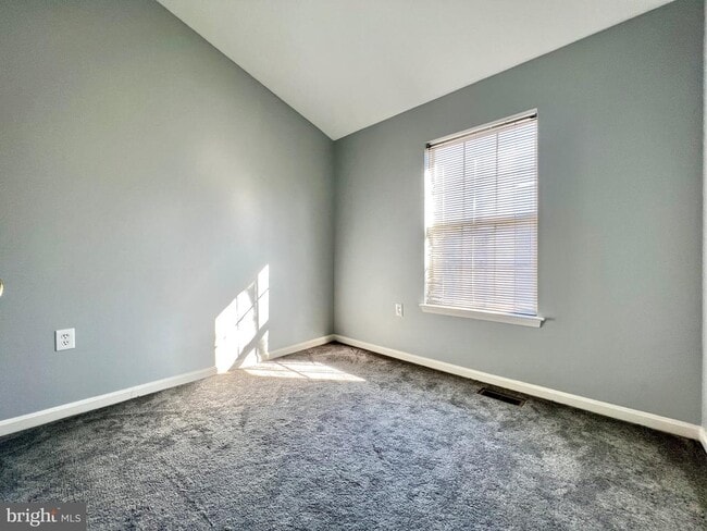 Building Photo - 10600 Elizabeth Parnum Pl