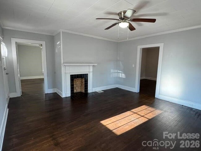 Building Photo - 70 Crowell Dr NW