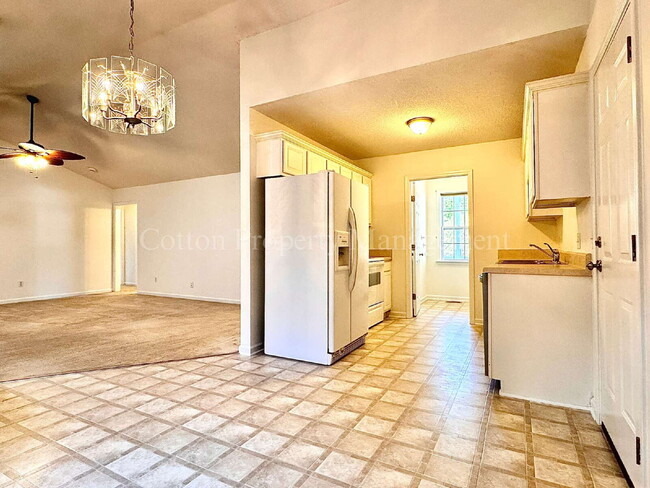 Building Photo - 7408 Bluestone Ct