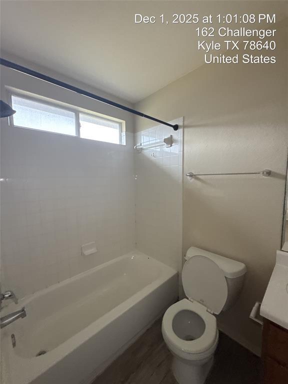 Building Photo - 152 Challenger