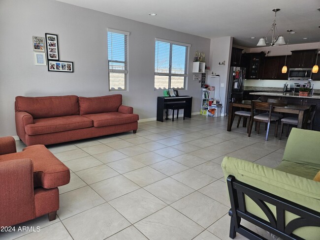 Building Photo - 9799 W Cashman Dr