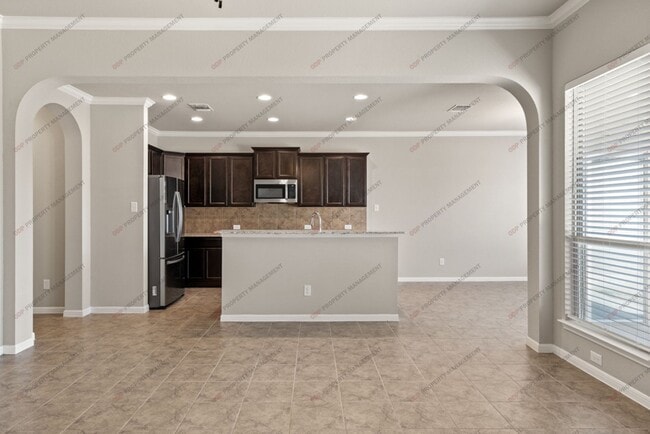 Building Photo - 10217 Eaglefire Dr