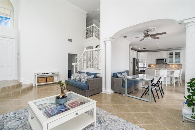 Building Photo - 5197 SW 183rd Ave