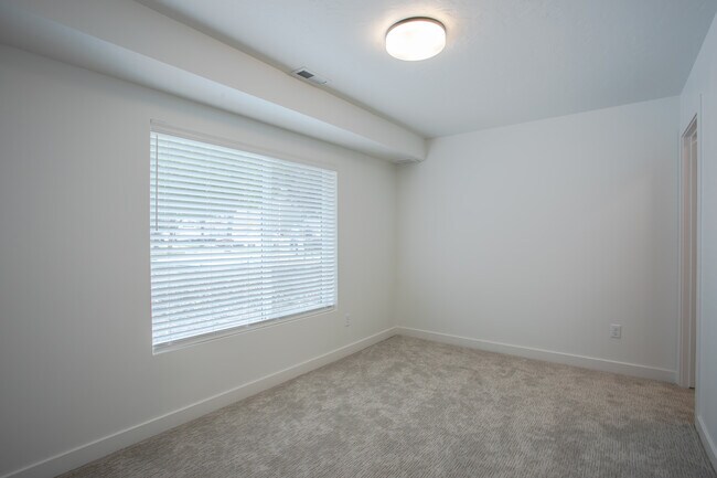 Bedroom 3 - 493 W 620 N