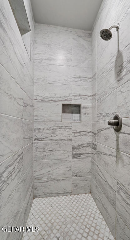 Building Photo - 4556 Marisabel Azcarate St