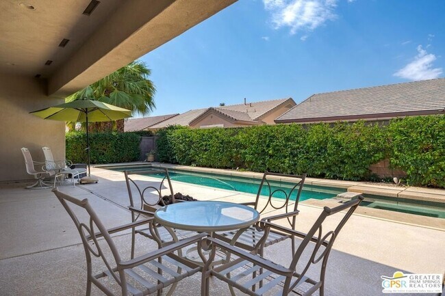 Building Photo - 78139 Elenbrook Ct