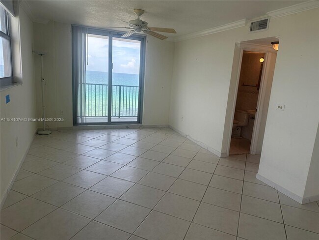 Building Photo - 9273 Collins Ave