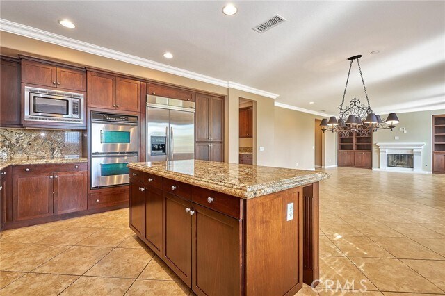 Building Photo - 26828 Desert Locust St