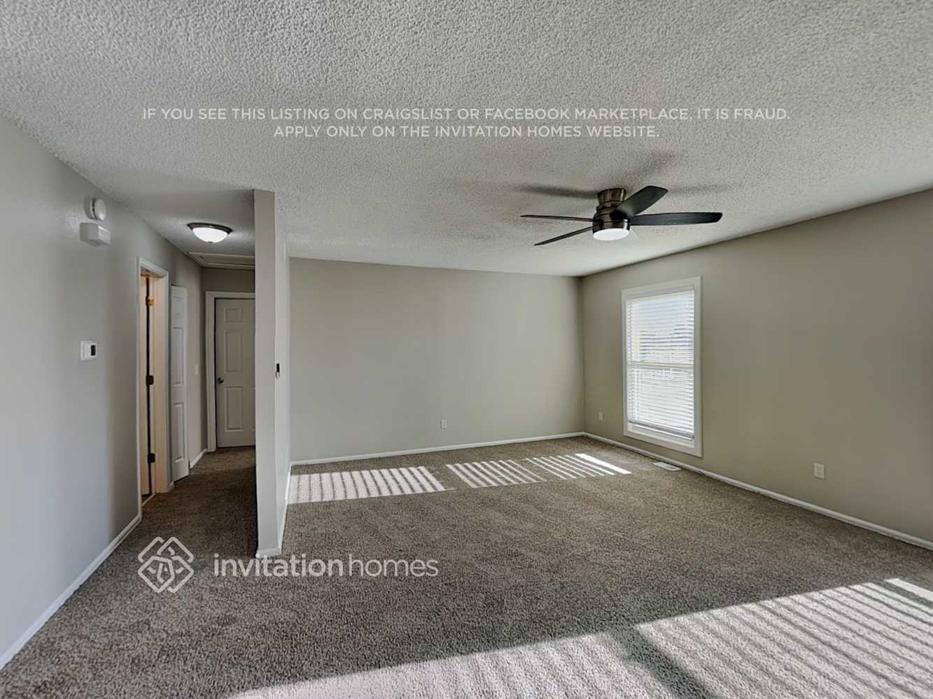 Building Photo - 9764 Columbine Ct