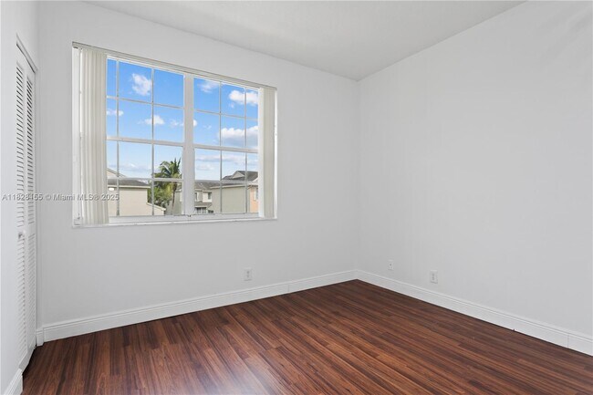 Building Photo - 31 Whitehead Cir