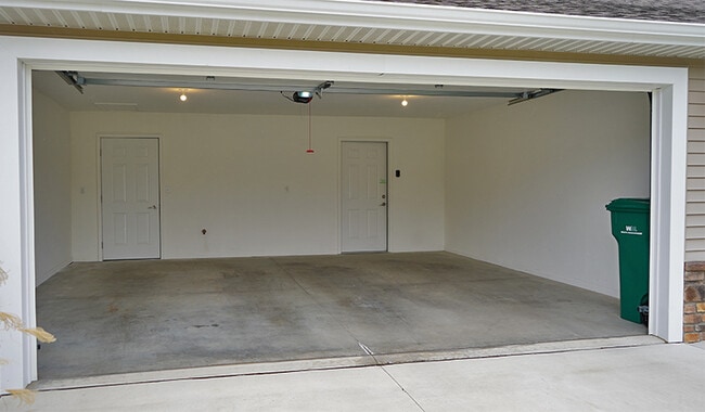 Building Photo - 3273 Crooked Tree Ln