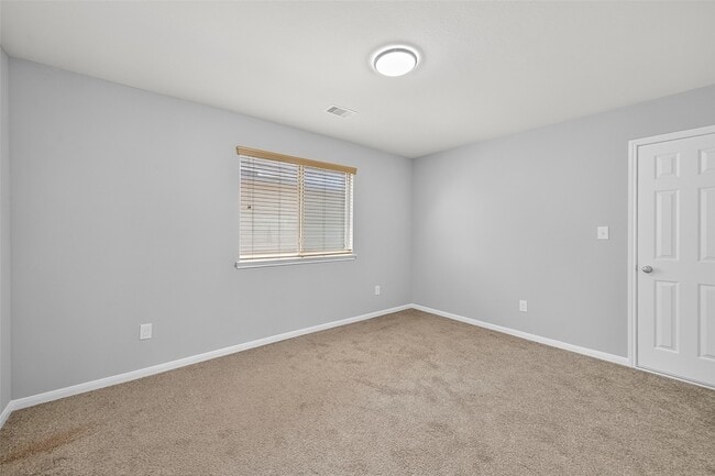 Building Photo - 20718 Bandrock Terrace
