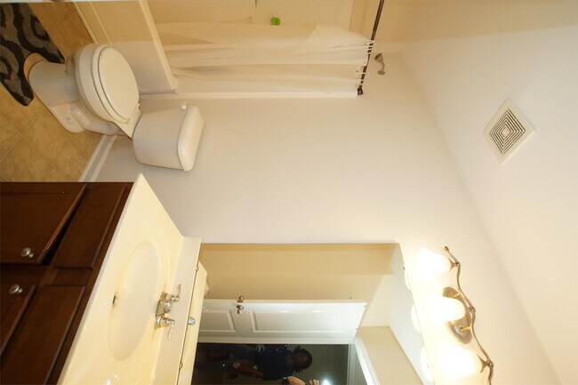Building Photo - 2236 Stoney Spring Dr