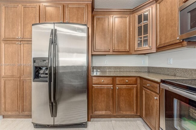 Building Photo - 12631 SE Old Cypress Dr