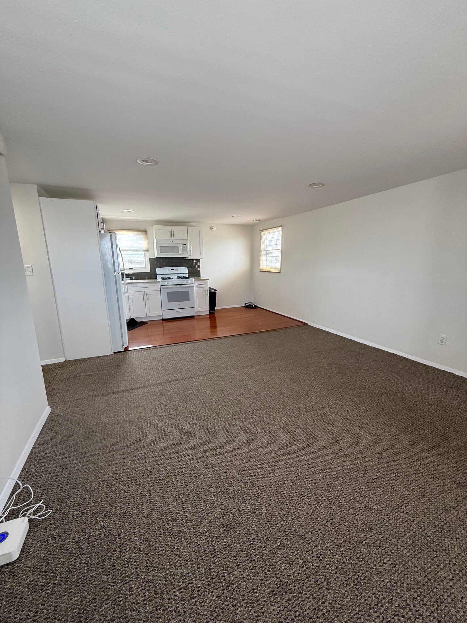 Building Photo - 132 Carle Rd