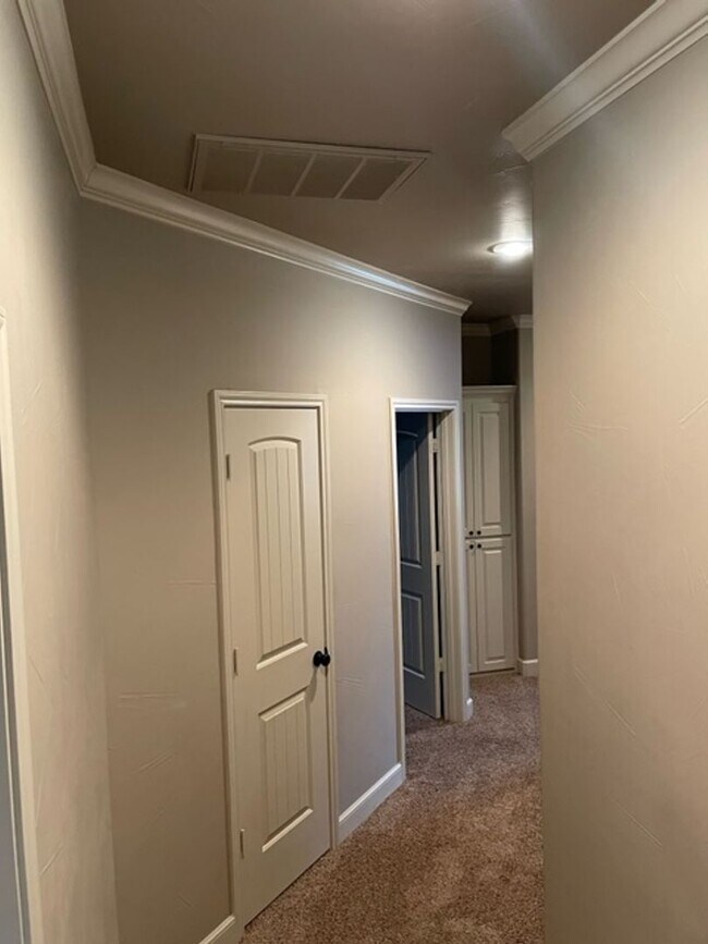 Building Photo - 4 bedroom in Wolfforth