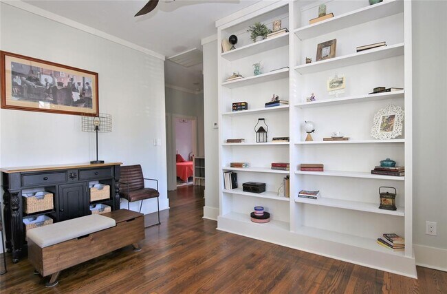 Building Photo - 1409 21st St