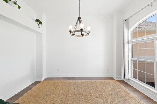 Building Photo - 200 Islamarada Ct