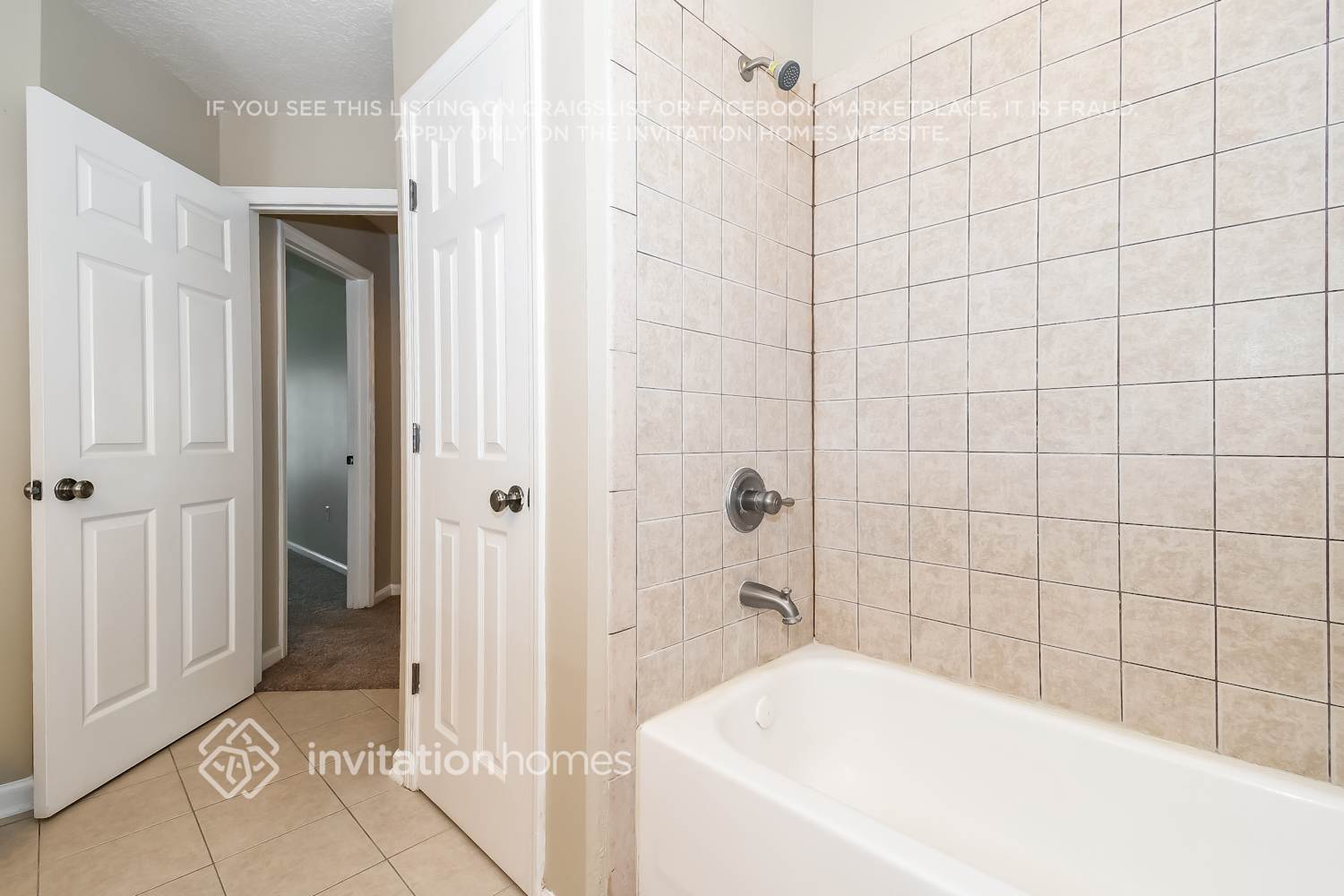 Building Photo - 12628 Pine Marsh Way